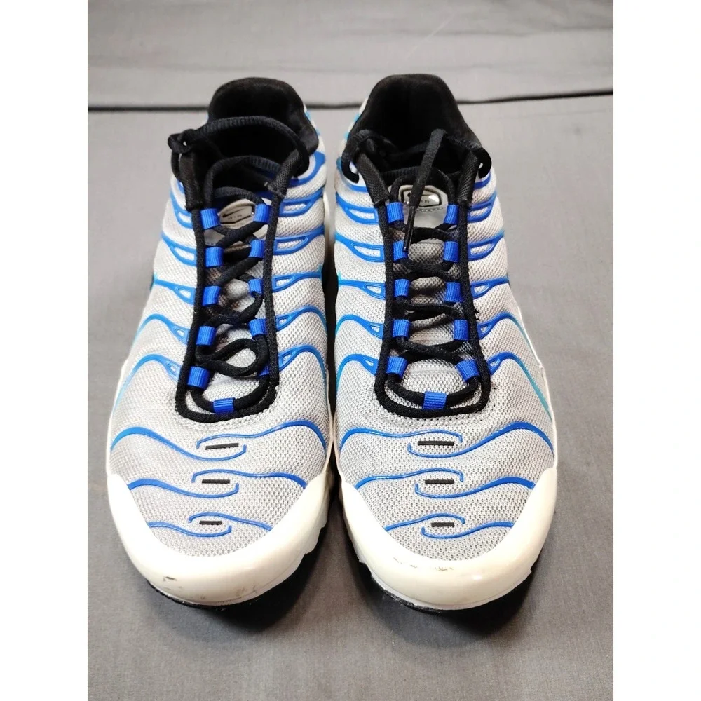 Nike ****please review