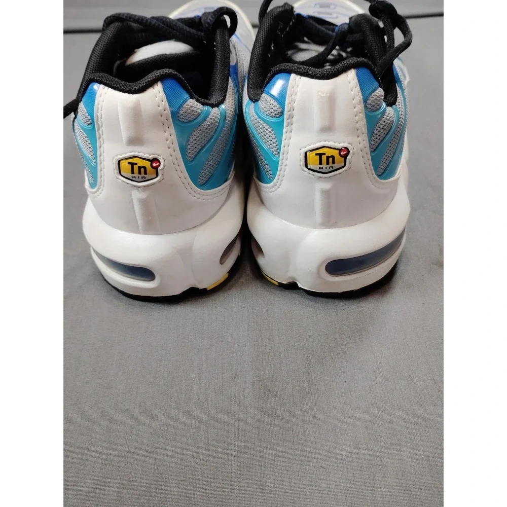 Nike ****please review