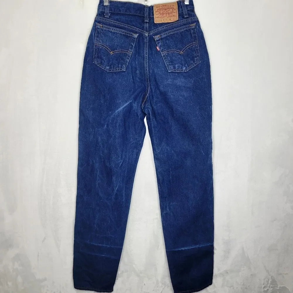 Vintage‎ 90s Levi's 565 Relaxed Fit Jeans