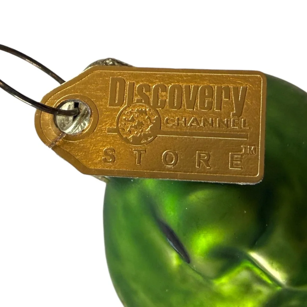 Discovery Channel Store Glass Frog Christmas Ornament‎ Shiny Green Sitting