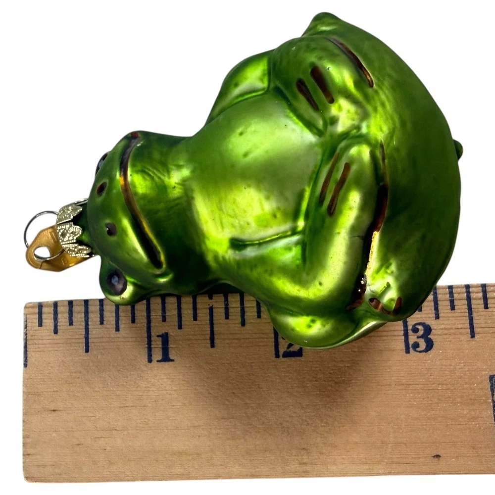 Discovery Channel Store Glass Frog Christmas Ornament‎ Shiny Green Sitting