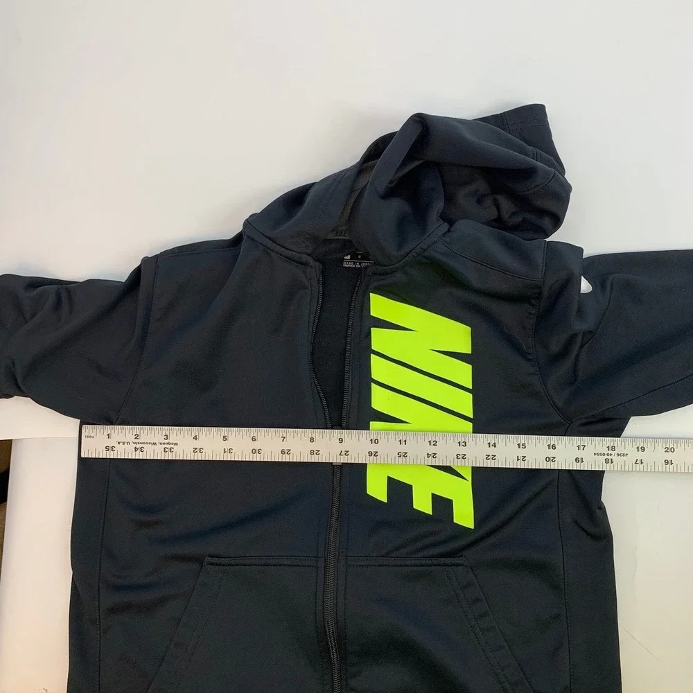 Nike black dri