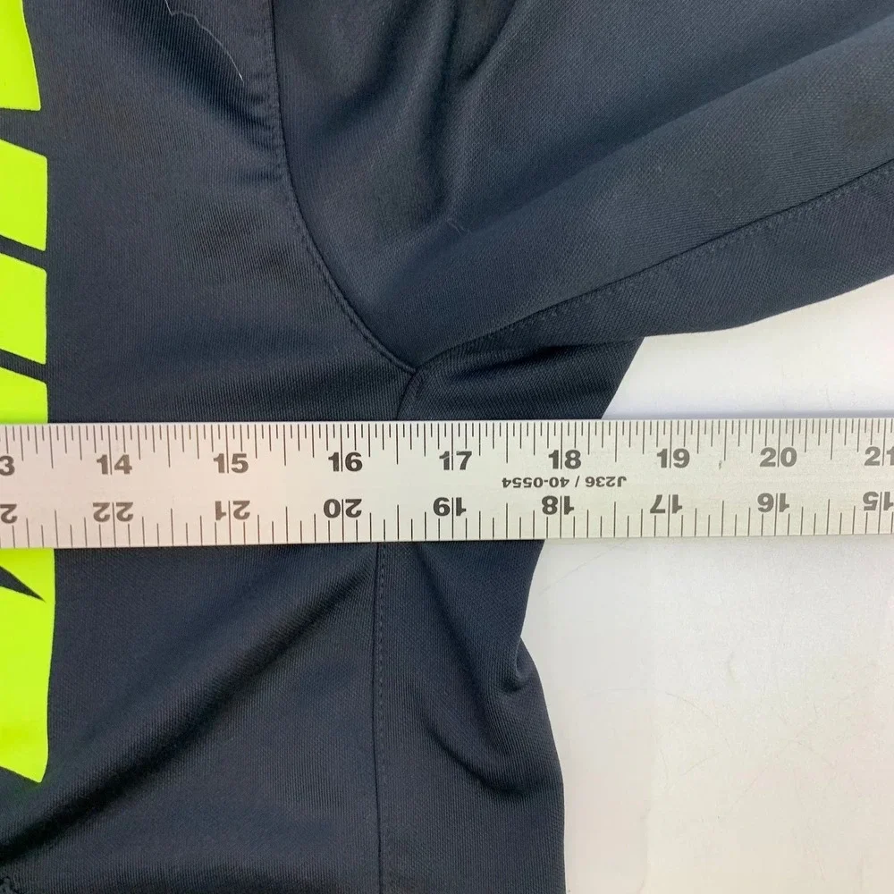 Nike black dri