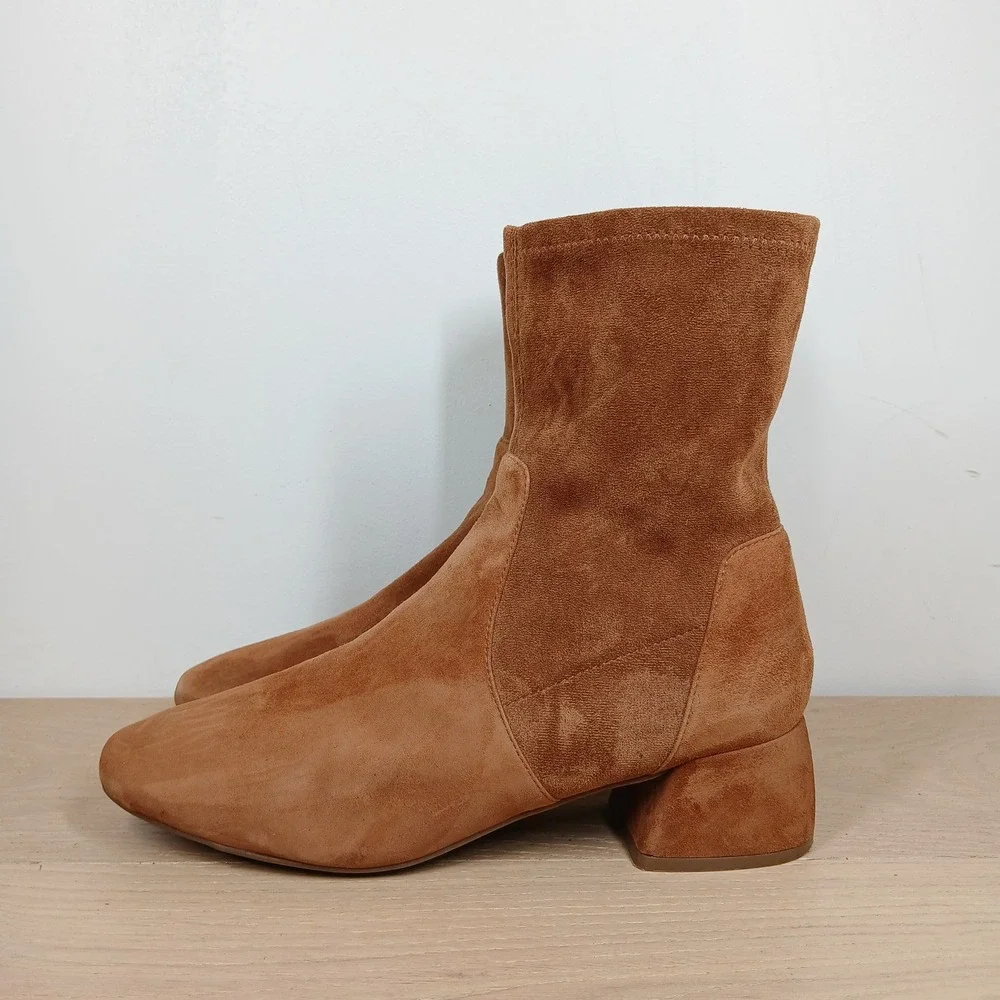 Gentle Souls Ankle Boot Women 10 Tan Suede Square Toe Minimalist Comfy Booties