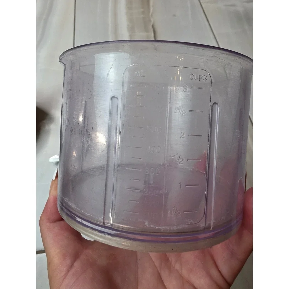 The Pampered‎ Chef Manual Food Processor 3 Cup White Hand Crank Chopper 2593 A2