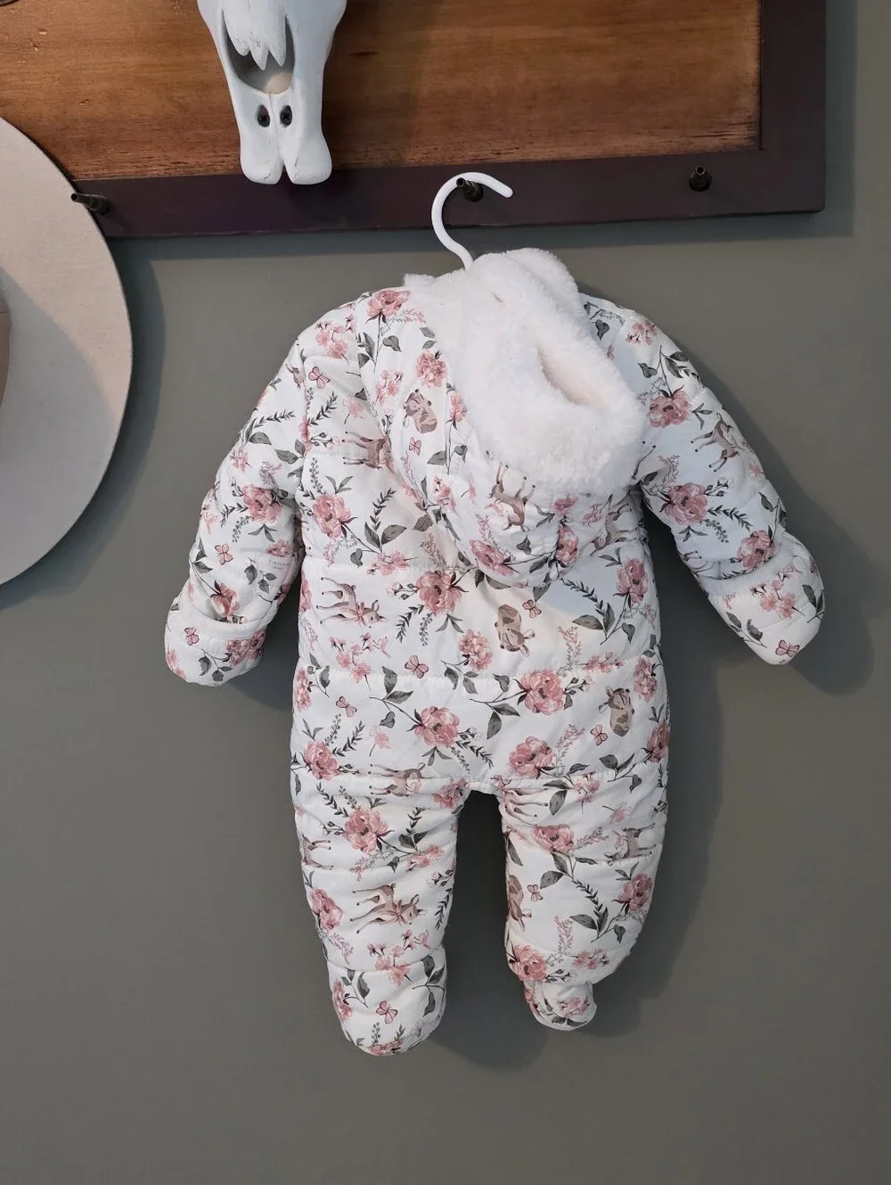 Tahari Baby baby offers save