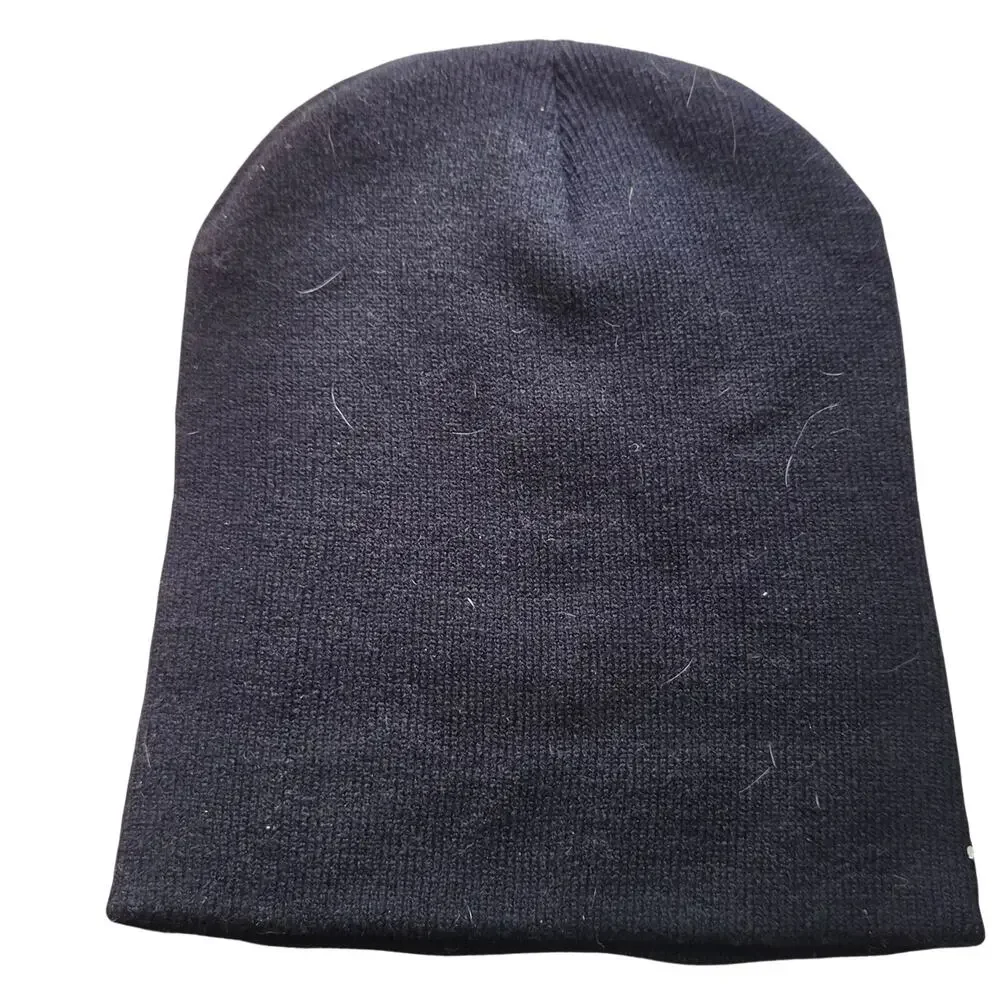 Unknown black beanie