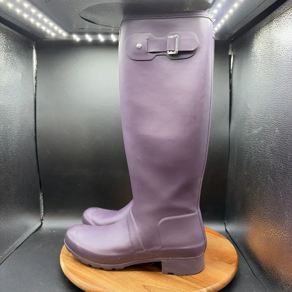 HUNTER Original Tour Womens Size 8 Boots Tall Purple Shoes