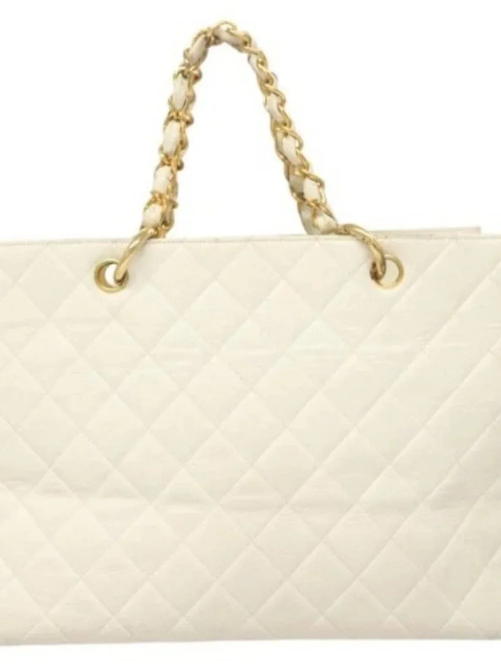 CHANEL brand	chanel color	white