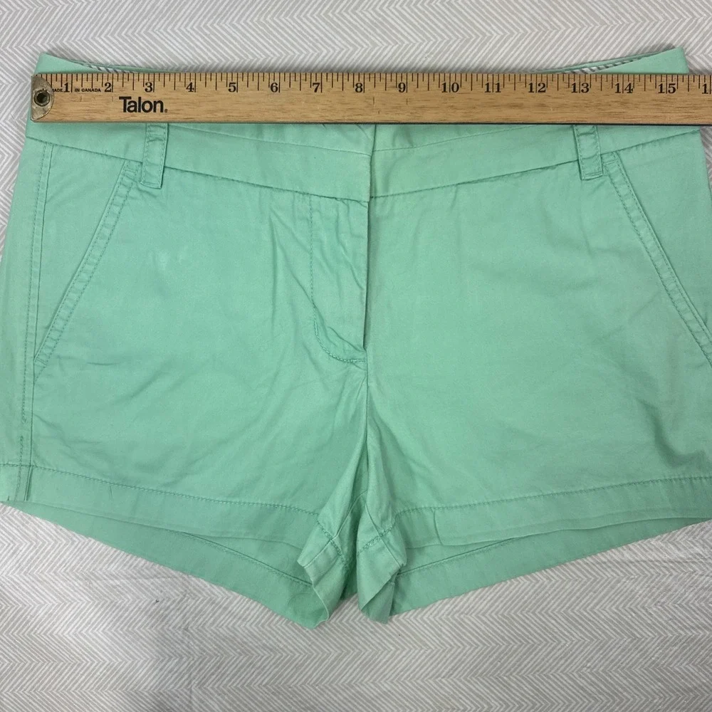 J. CREW Womens 4‎ Broken In Chino Shorts Green Cotton 30x3 100%Cotton Summer
