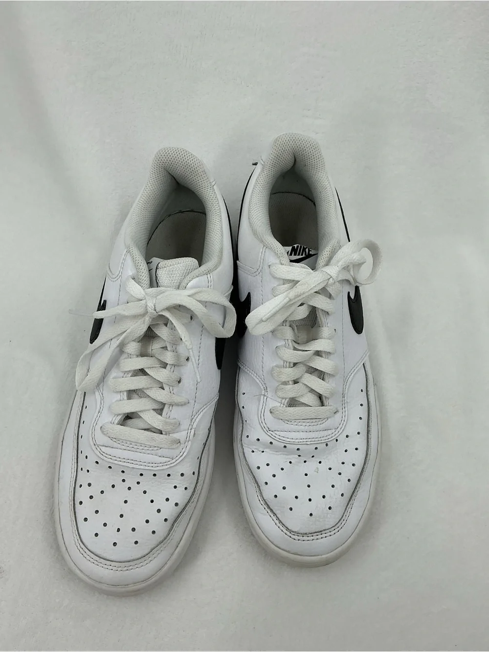 Nike classic crew