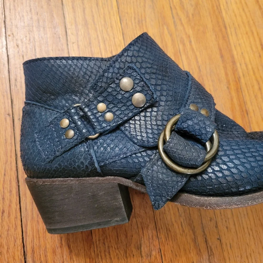 Free People height bohemian finish