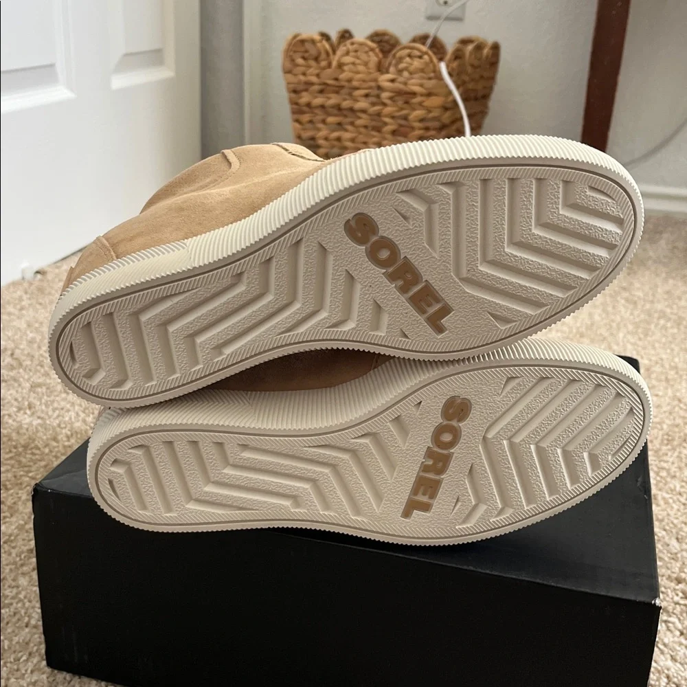 Sorel Out N About Pull On Wedge in Tan