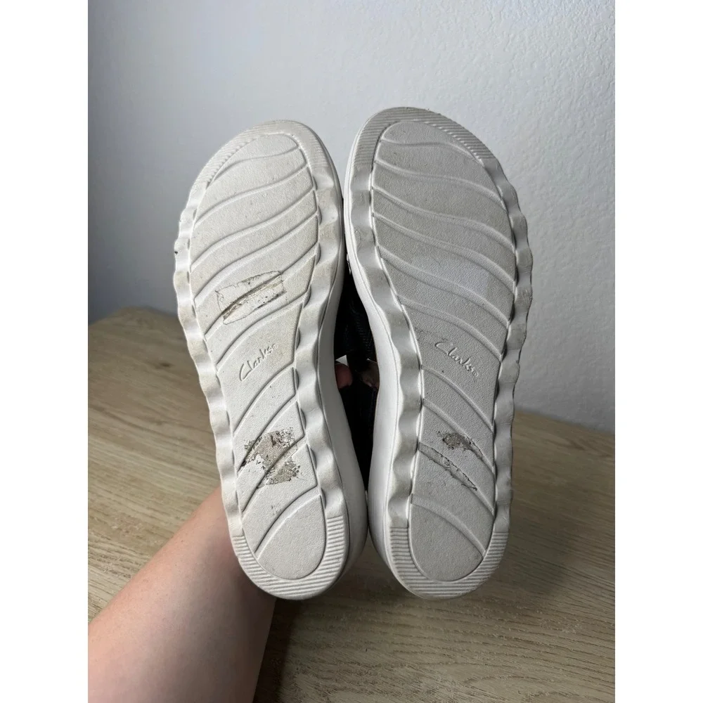 Clarks brand size