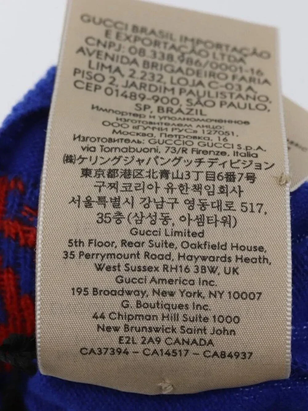 Gucci brand	gucci color	blue
