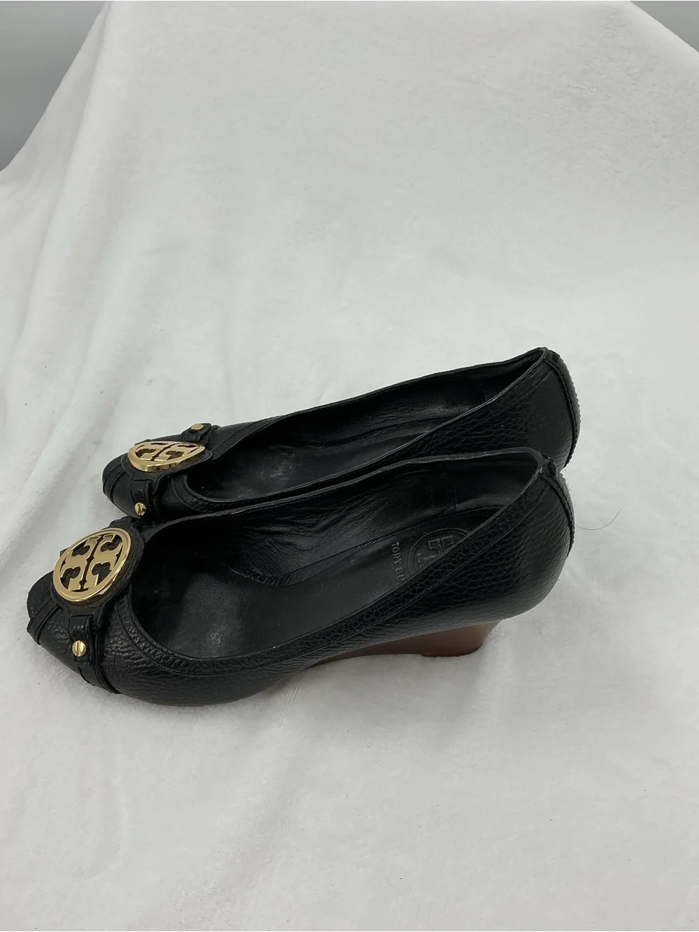Tory Burch Black Leather Peep-Toe Heels with Gold Logo Medallion B47