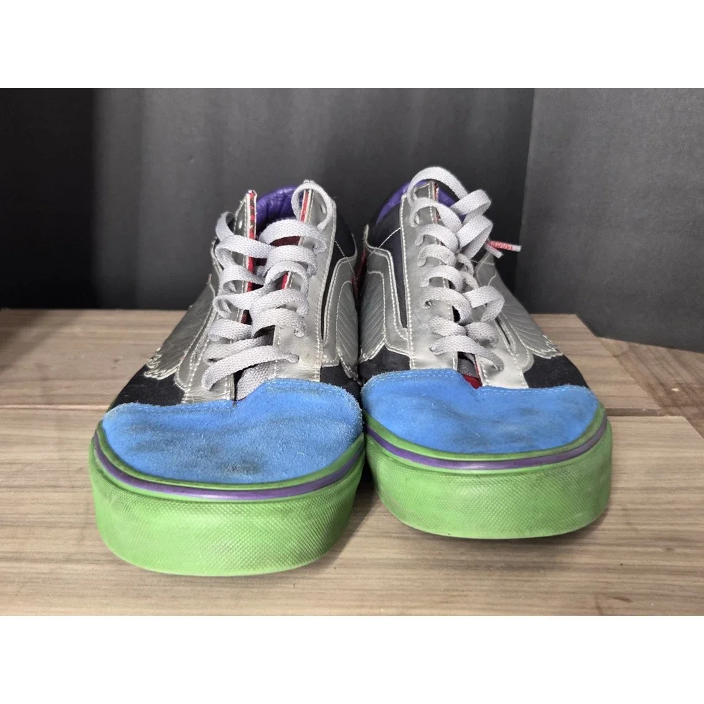 Vans Marvel Old Skool Avengers Shoes Sz 12 Skateboard Super Hero Capain America
