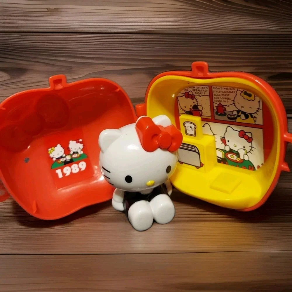 1989 McDonalds Hello Kitty 35 Years Apple Collectible With HELLO KITTY CHARACTER