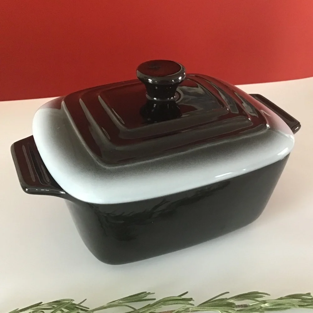 New Stoneware Casserole Bakeware with Lid Black White