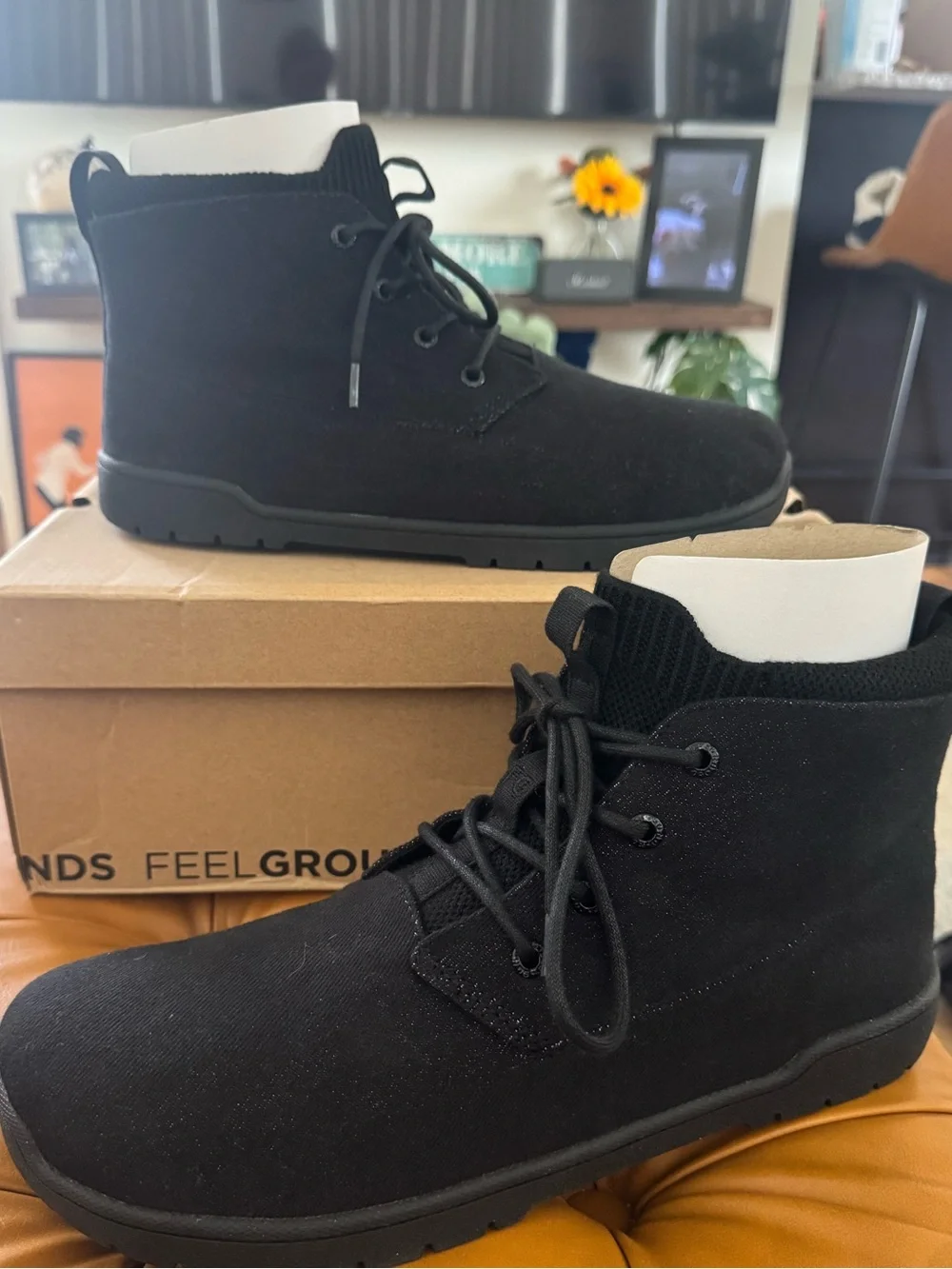 Feelgrounds Men's Black Lace-Up Chukka Boots Size 11