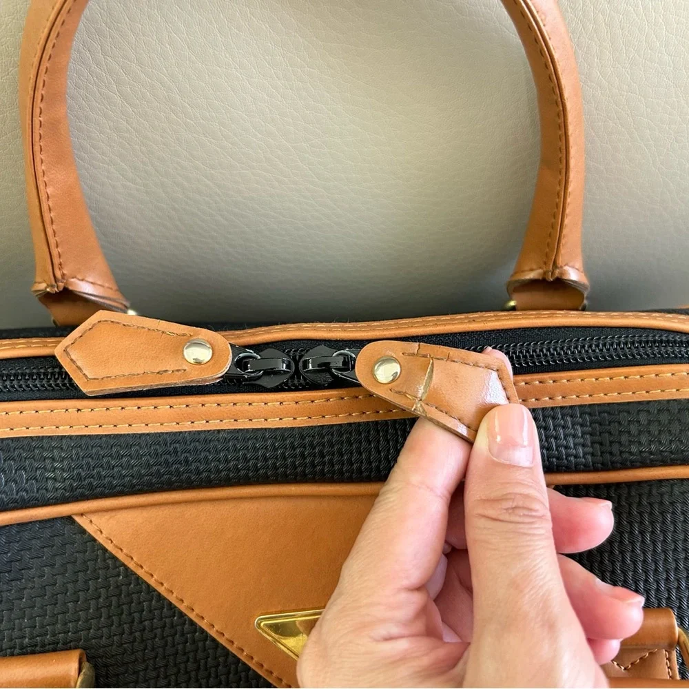 Yves Saint Laurent pvc review use