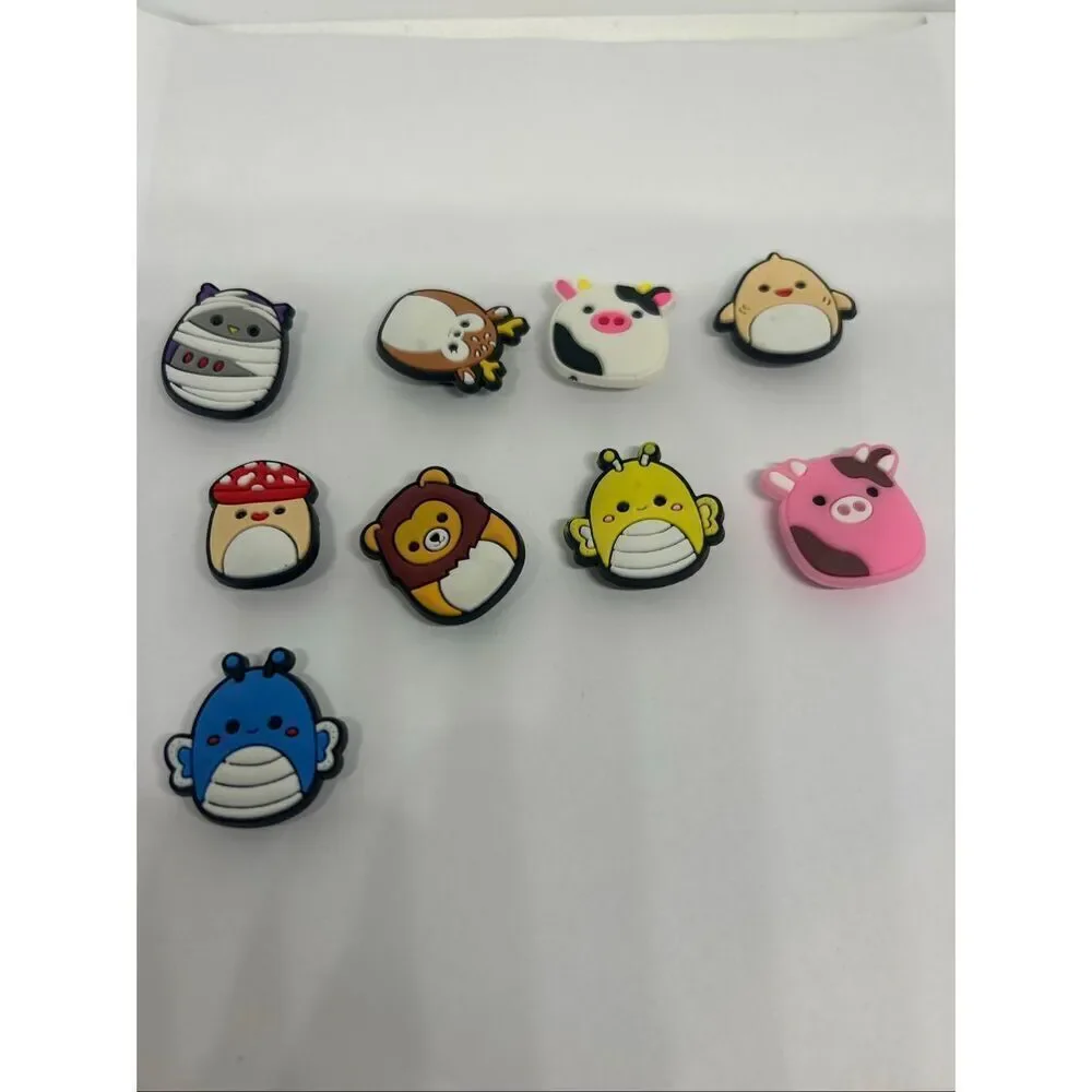 9pc Squish Mellow Animal Shoe/Bag Charm Set 🐝🐷🐄🐻