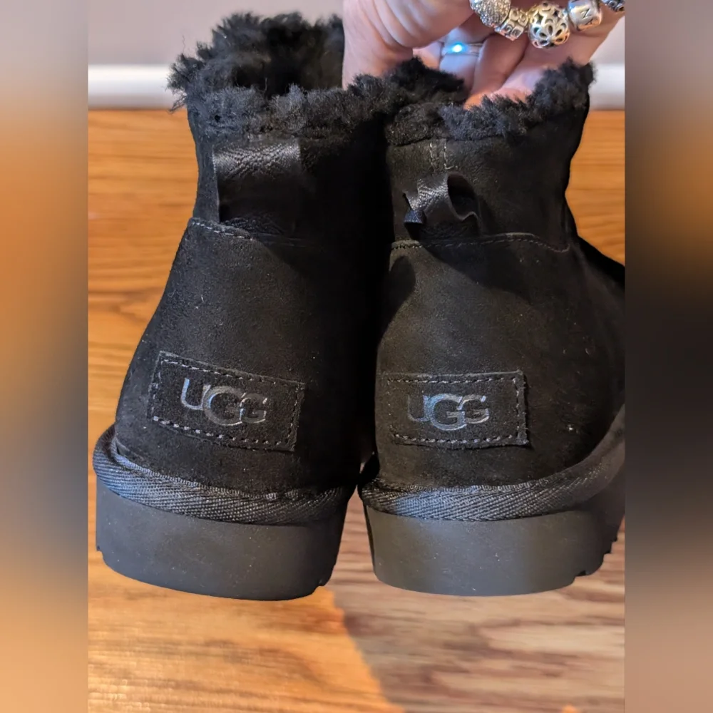UGG Classic Mini Toggler Boot