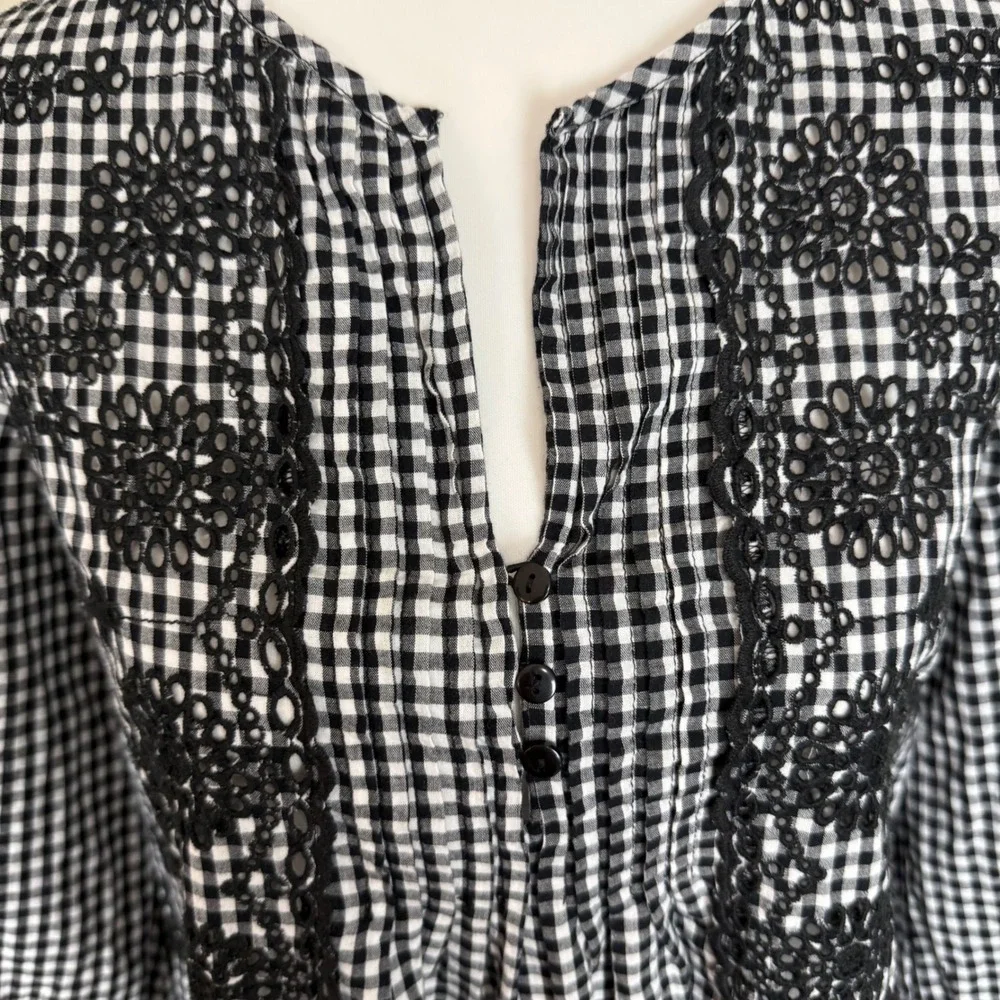 J. Crew Gingham Embroidered Eyelet Blouse Black White Cotton Top Womens Large