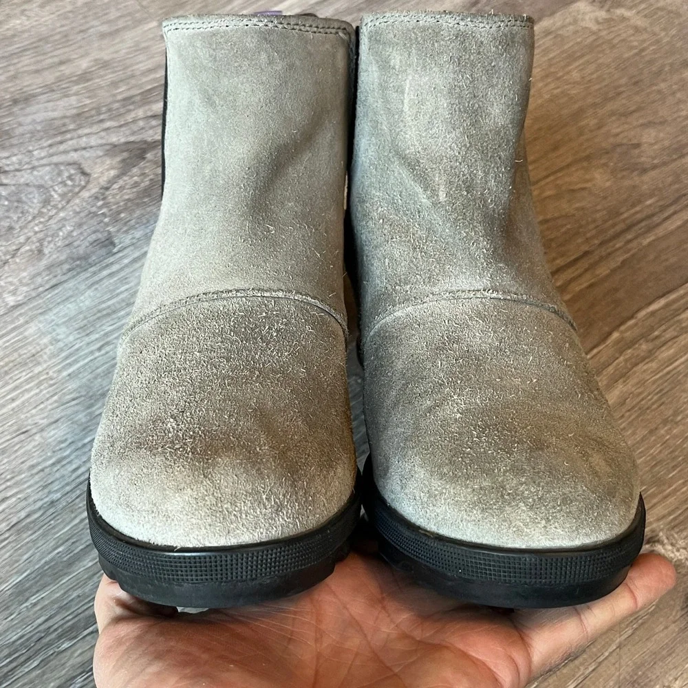 Sorel Joan of Arctic Wedge II Chelsea Boots Gray Suede Womens 5 Youth‎ 4 UK 3