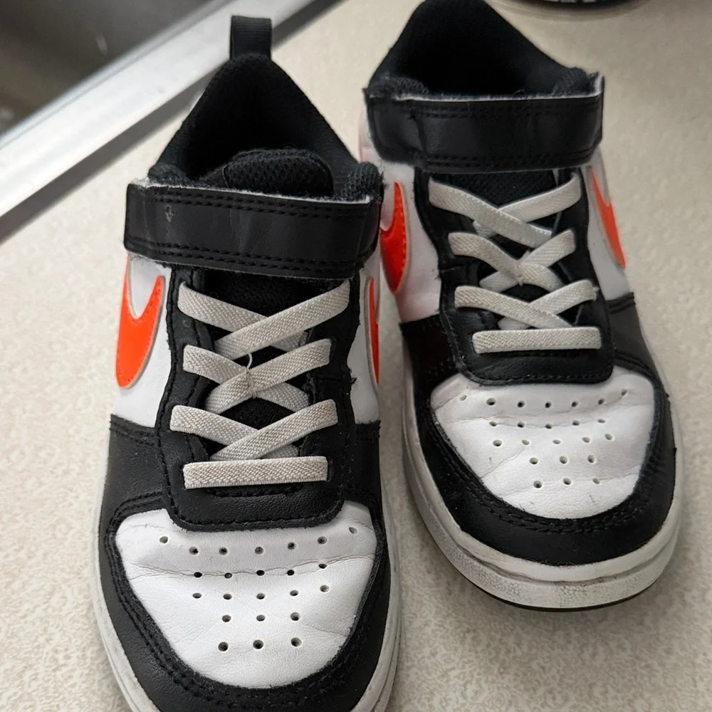 Nike stylish sneakers