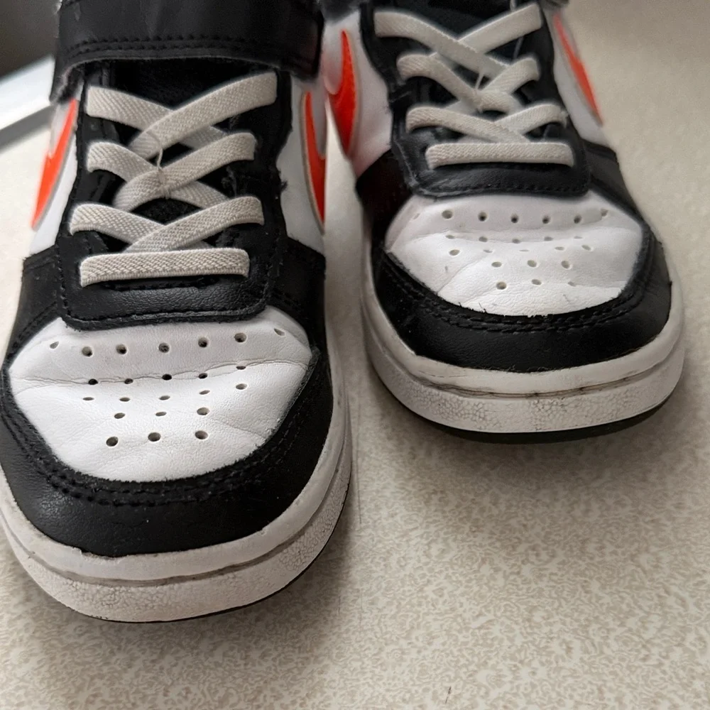Nike stylish sneakers