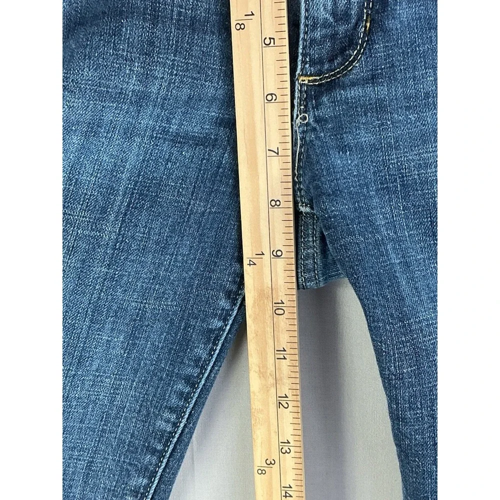 Banana Republic addition flattering