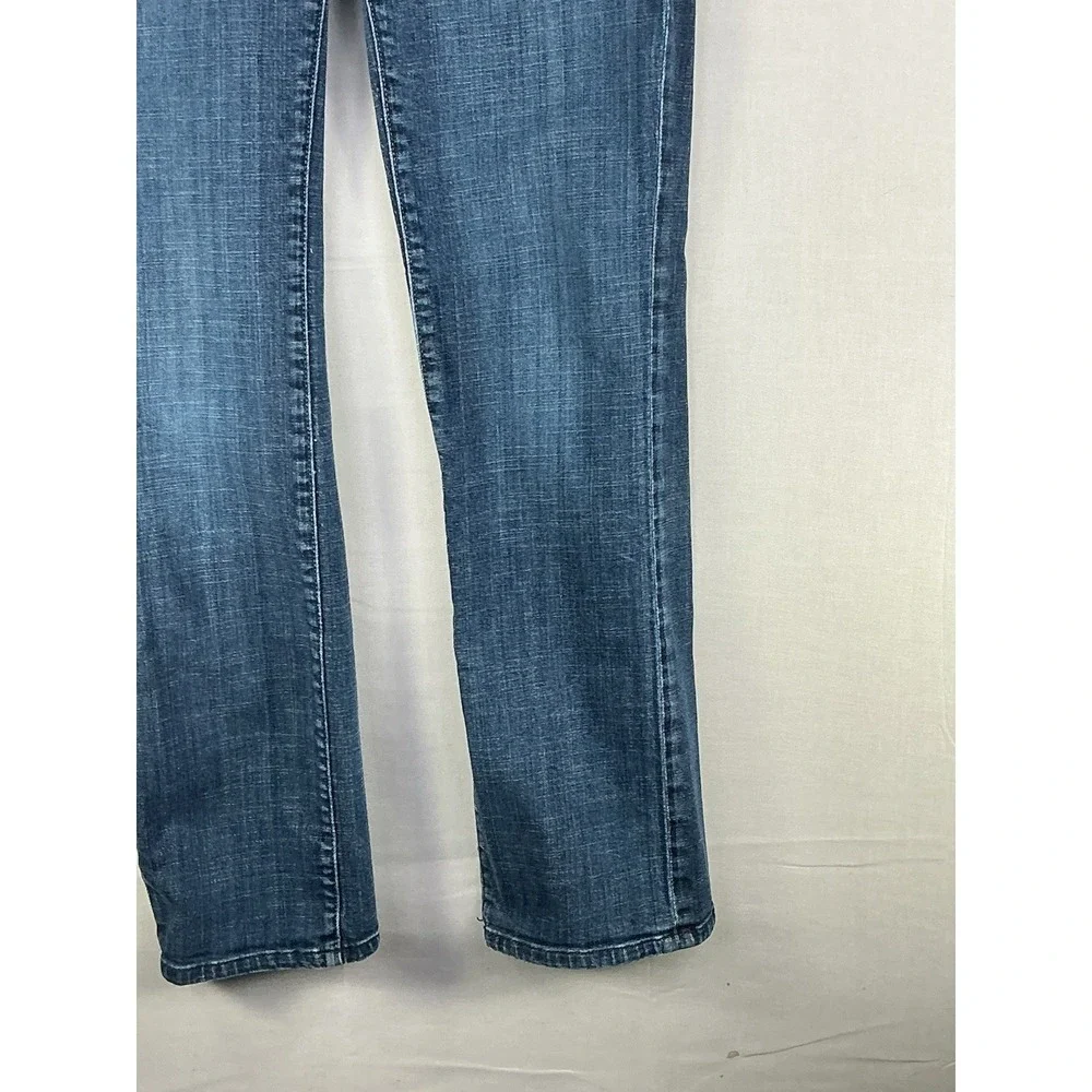 Banana Republic flattering sure men