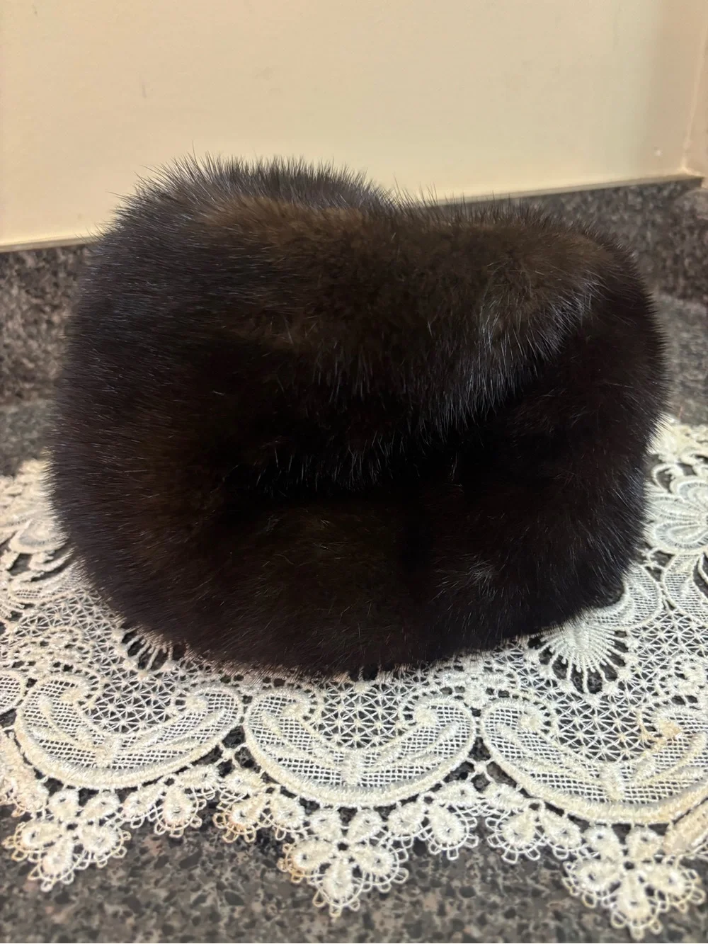 Vintage lora mink