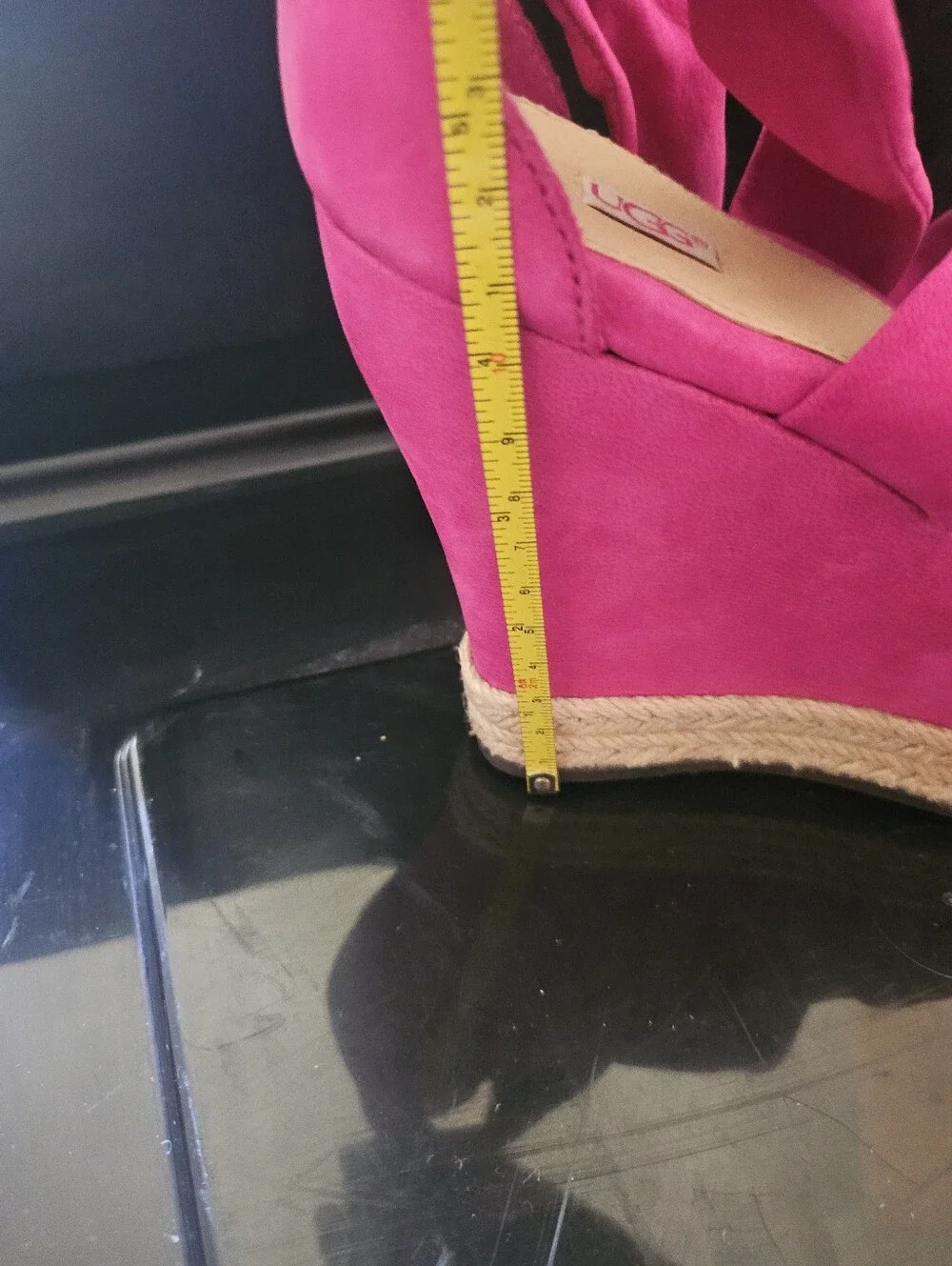 UGG stylish vivid