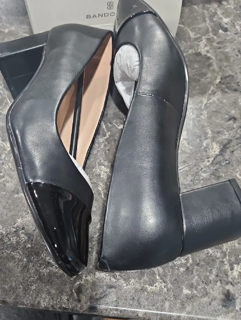 Bandolino elegant flats