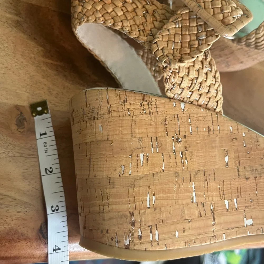 Donald J. Pliner platform wedge