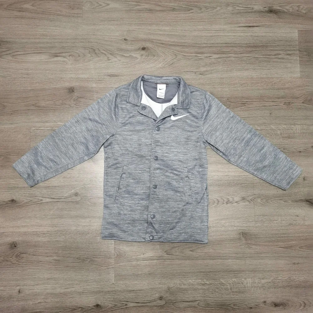 Nike kids therma