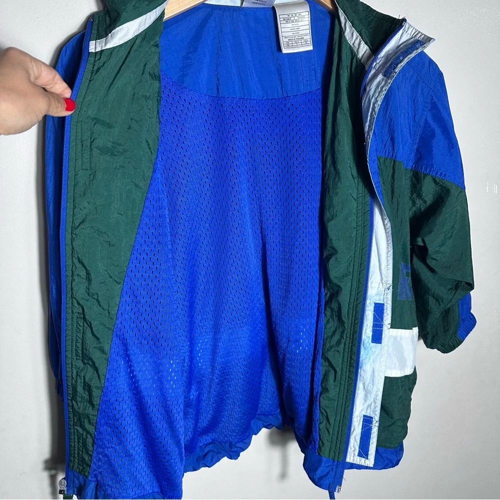 Nike 21 22” neckline