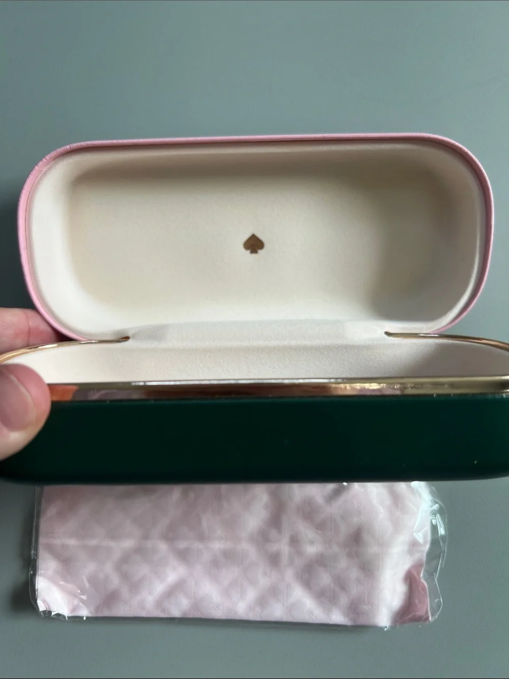 kate spade snap closure