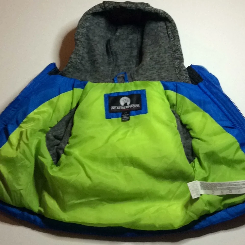 Weatherproof brand coat
