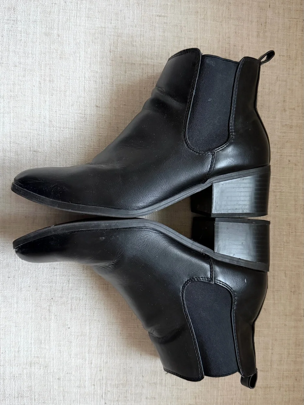 Target black chelsea