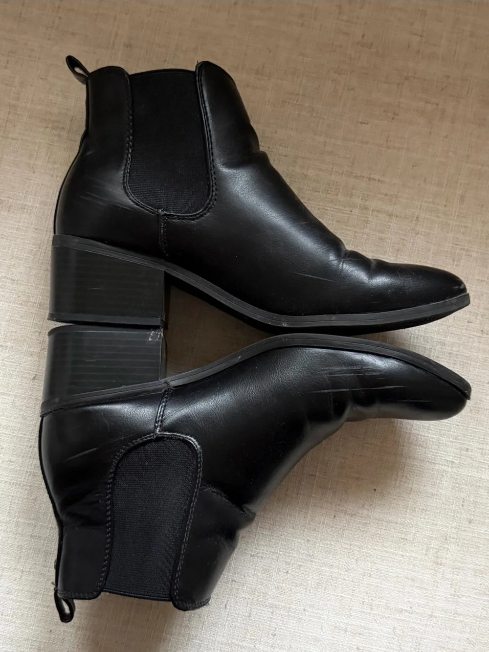 Target black chelsea