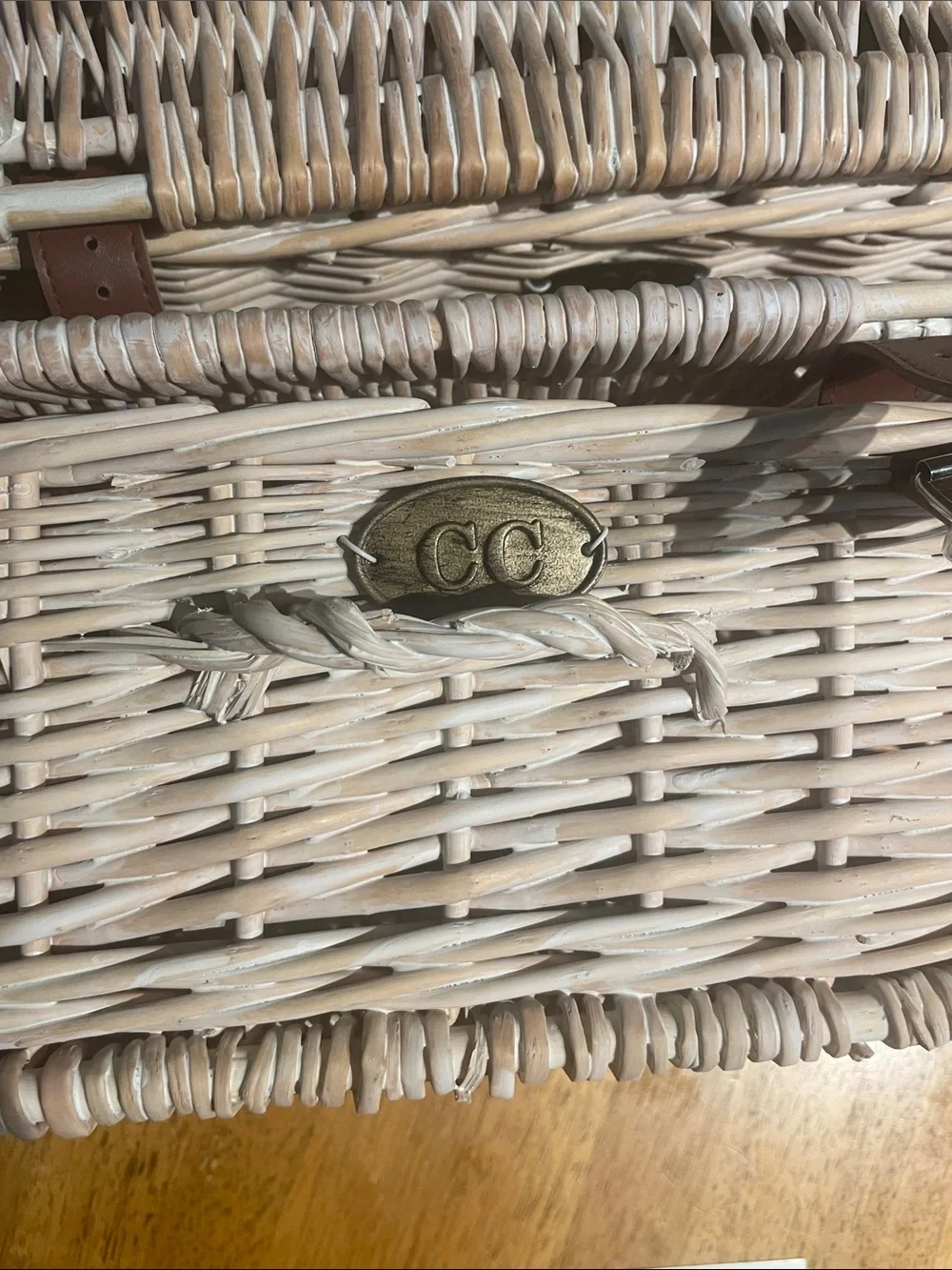 Cozy Cottage clear clutter