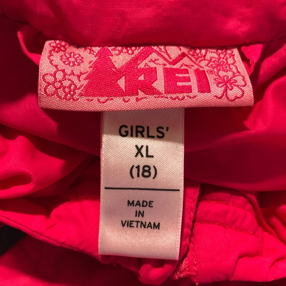 REI free hood