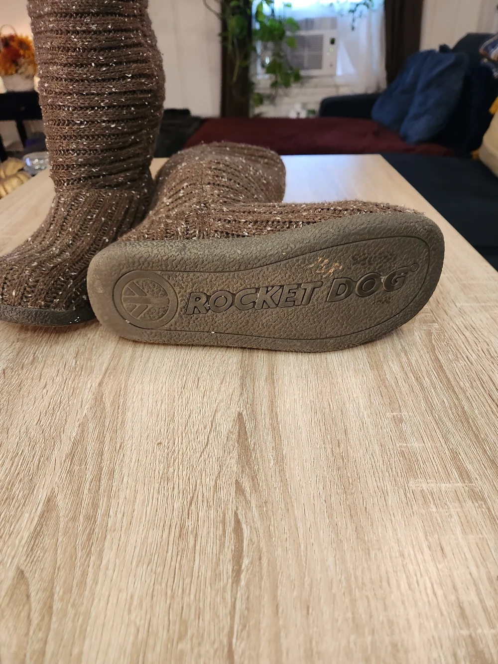 Rocket Dog knit mid
