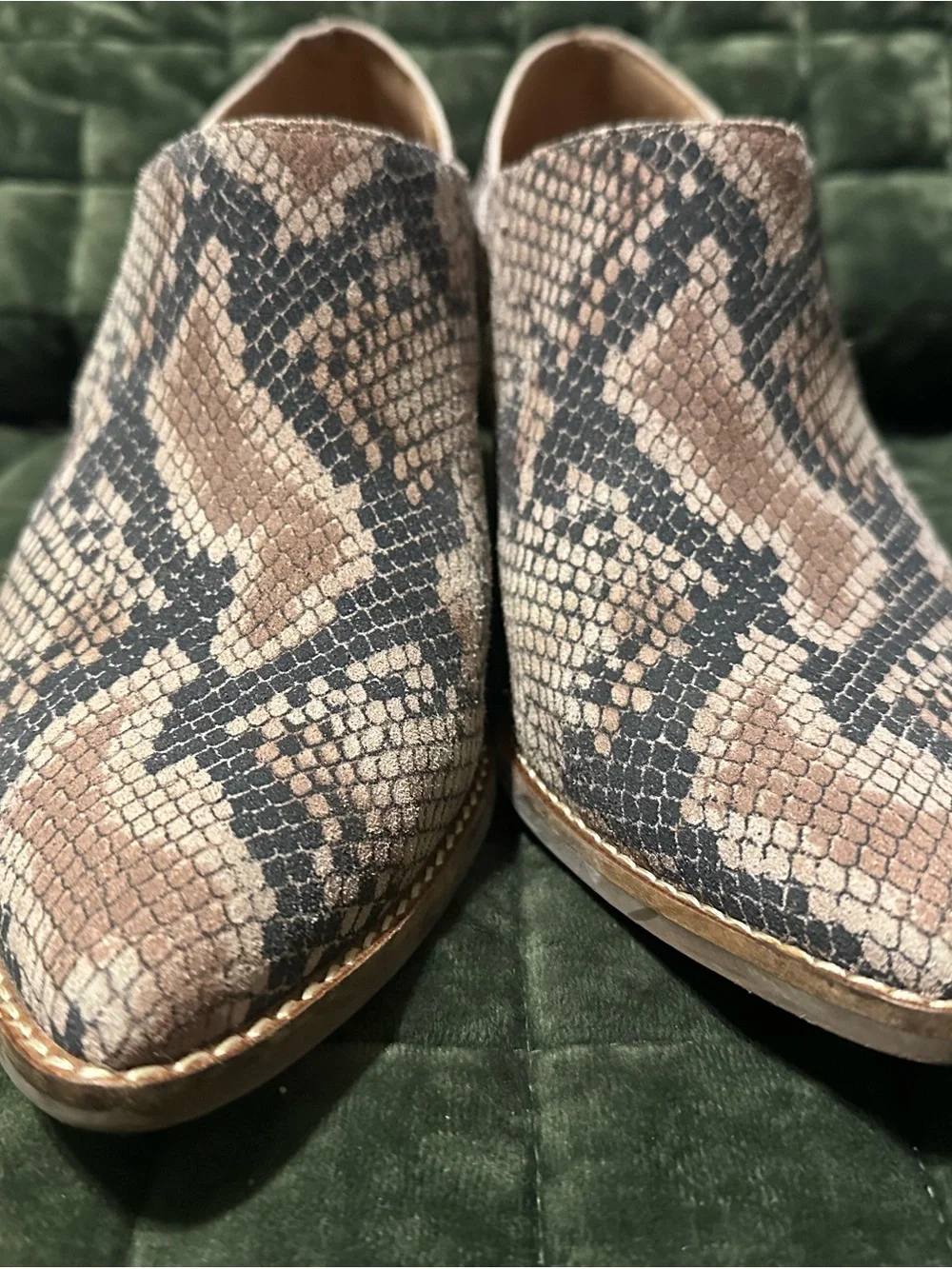 Lucky Brand pointed toe