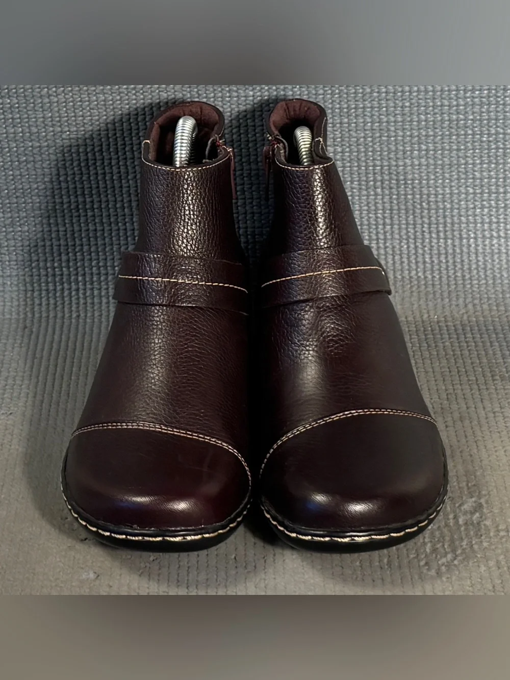 Clarks we no carefully