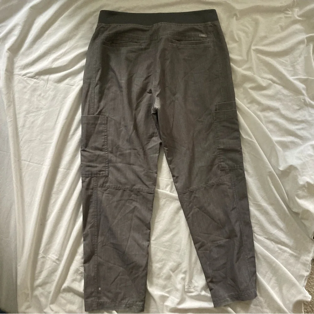 Figs men’s axim