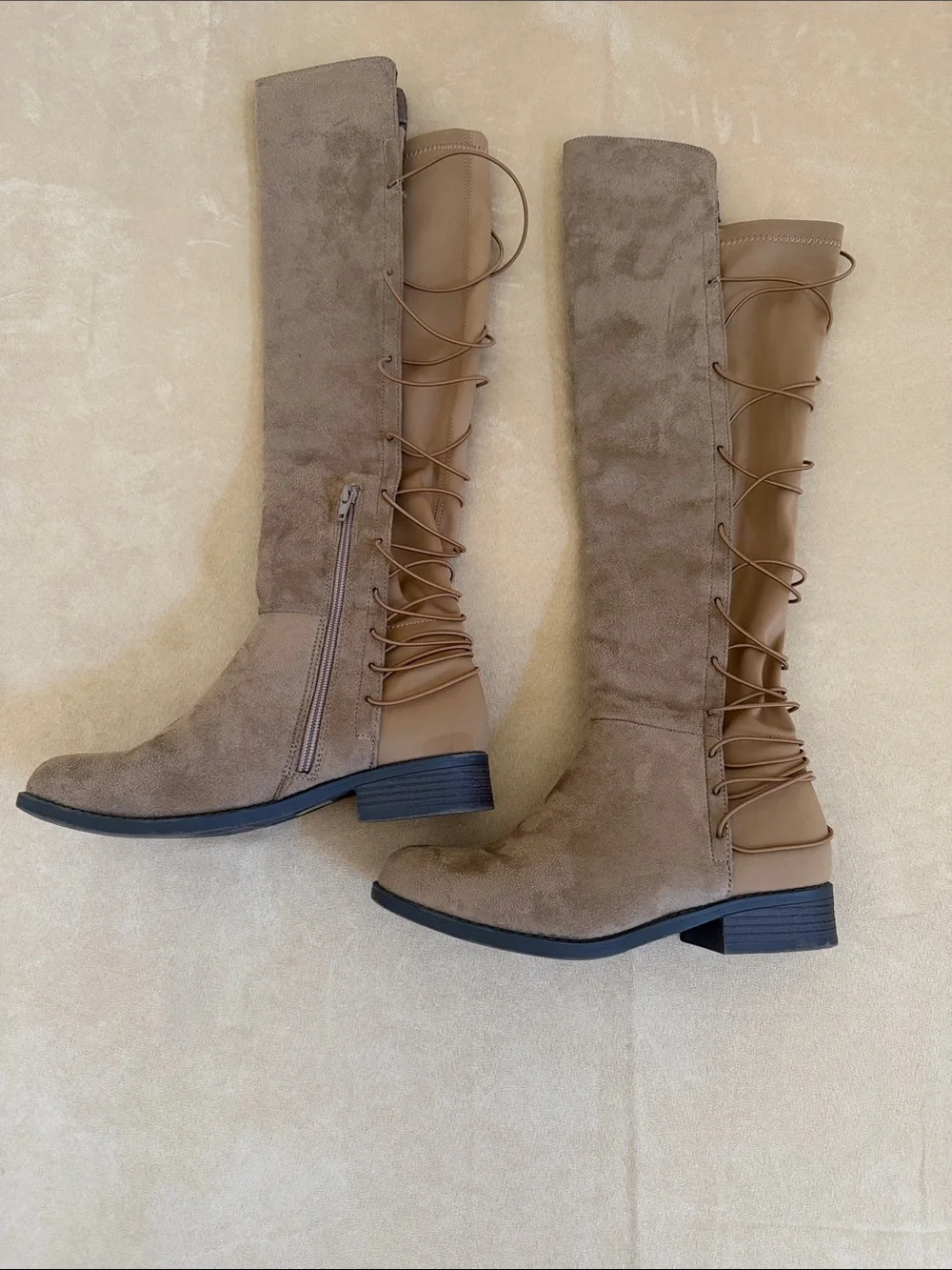 unbranded chic taupe